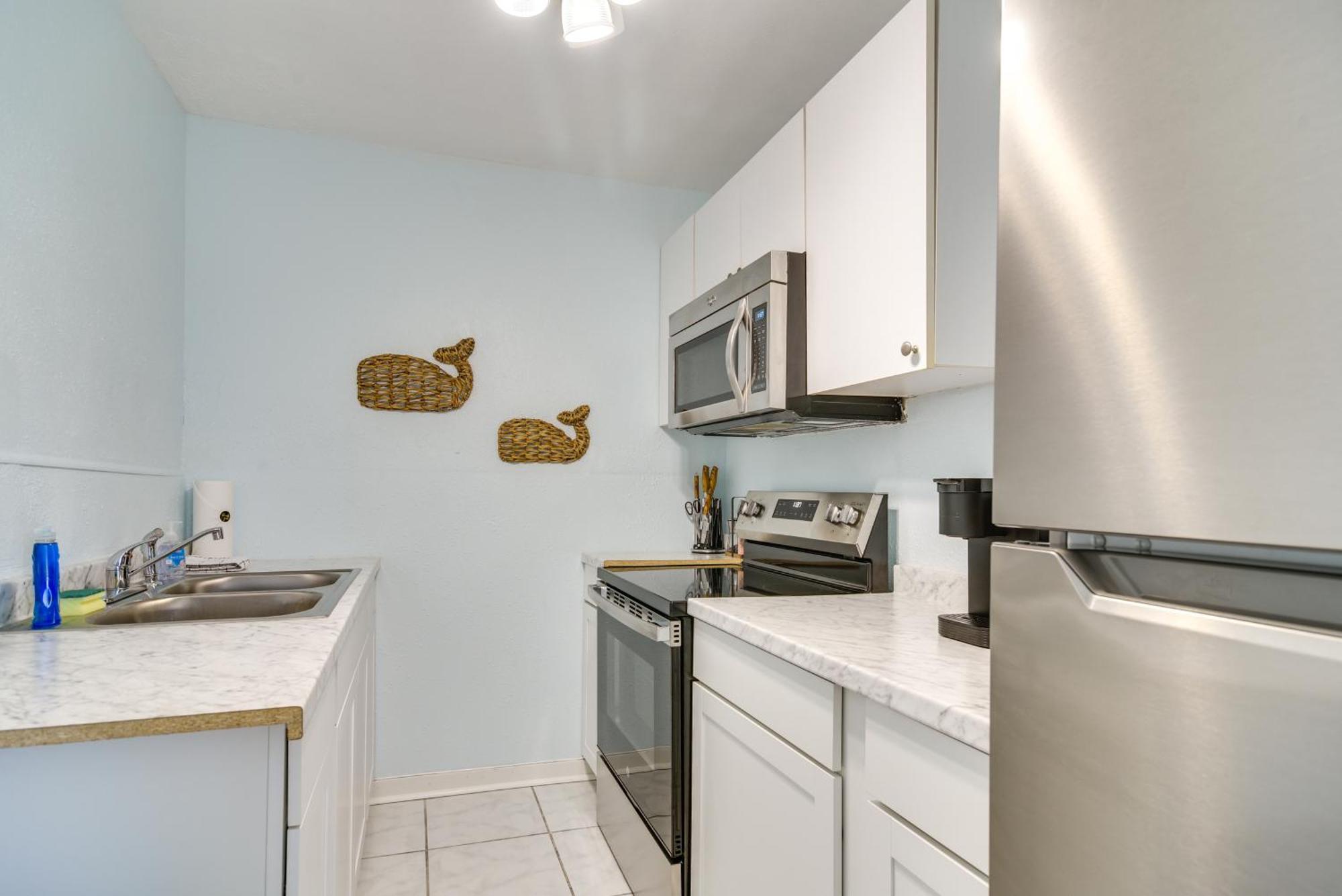 Florida Unit Steps From Indian Rocks Beach Access! Клиъруотър Бийч Екстериор снимка